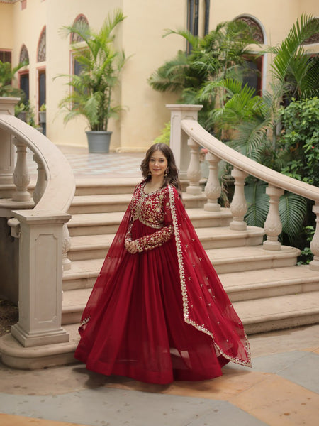 Payal's Blooming Gown With Sequins-Multi Embroidered Work L9195