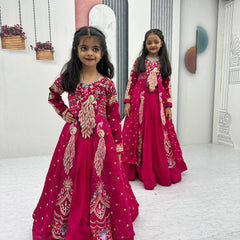 Premium Quality Heavy Traditional Crop Top with Shrug