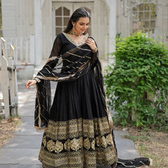 Sandhiya Black Premium Quality Anarkali Suit Set