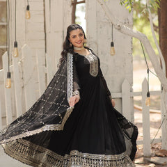Mitali's Superb Quality Fancy Gown
